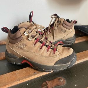 VINTAGE NORTH FACE HIKING BOOTS